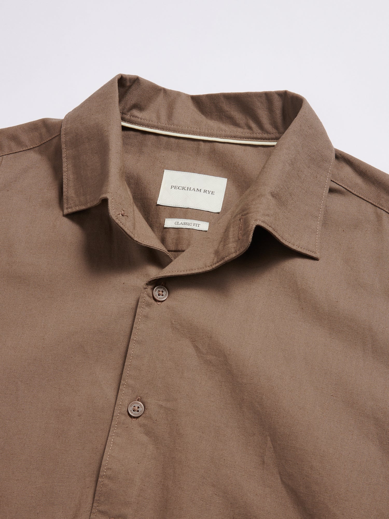 Grove Linen Blend Shirt in Caribou - Image 3